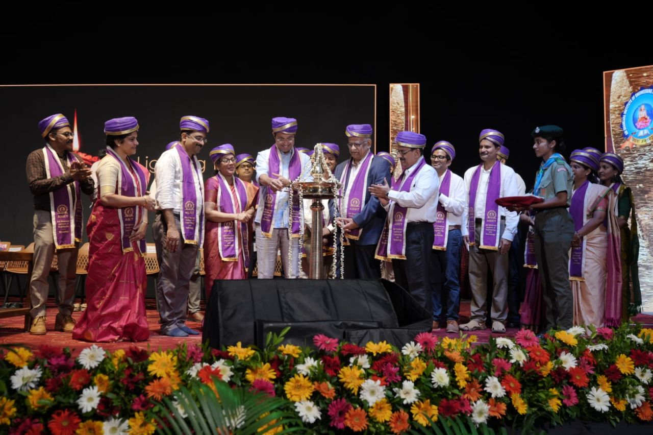 SAMAVARTHANA 2K26 – Convocation Ceremony at ASIET 